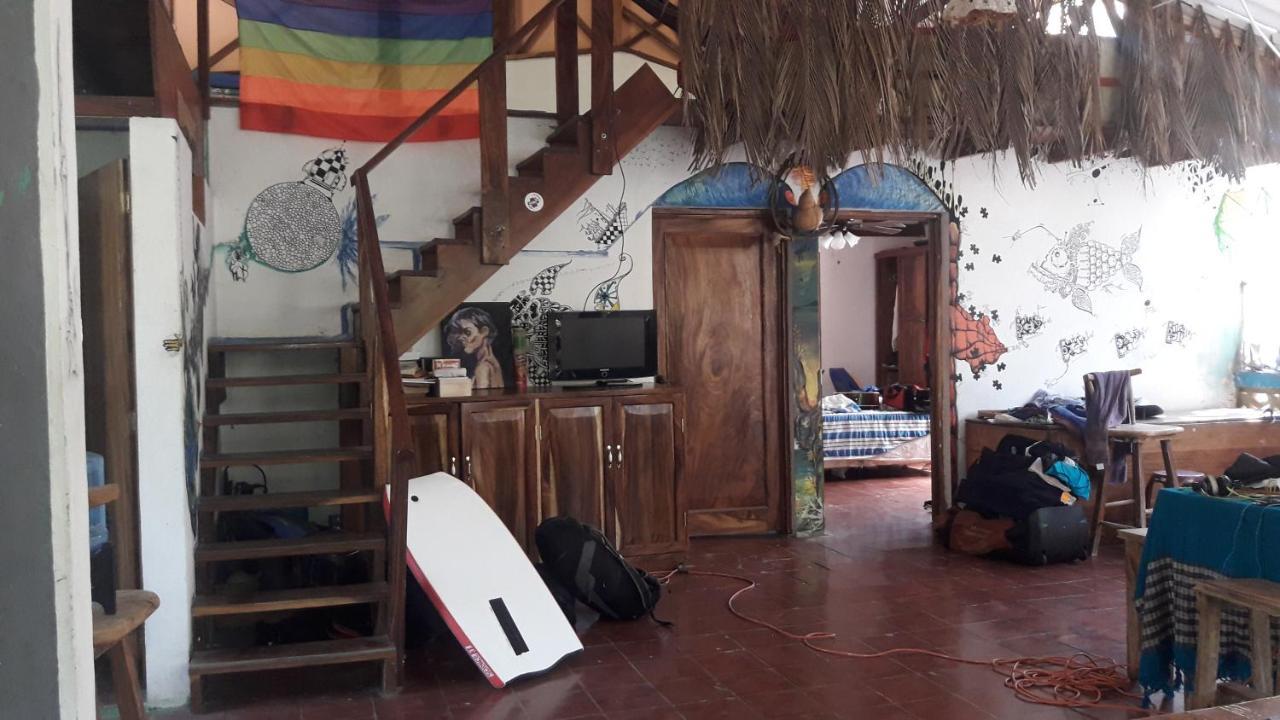 Casa De Colores Otel El Zonte Dış mekan fotoğraf